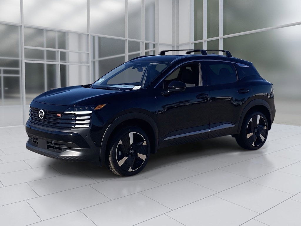 New 2026 Nissan Kicks SR SUV