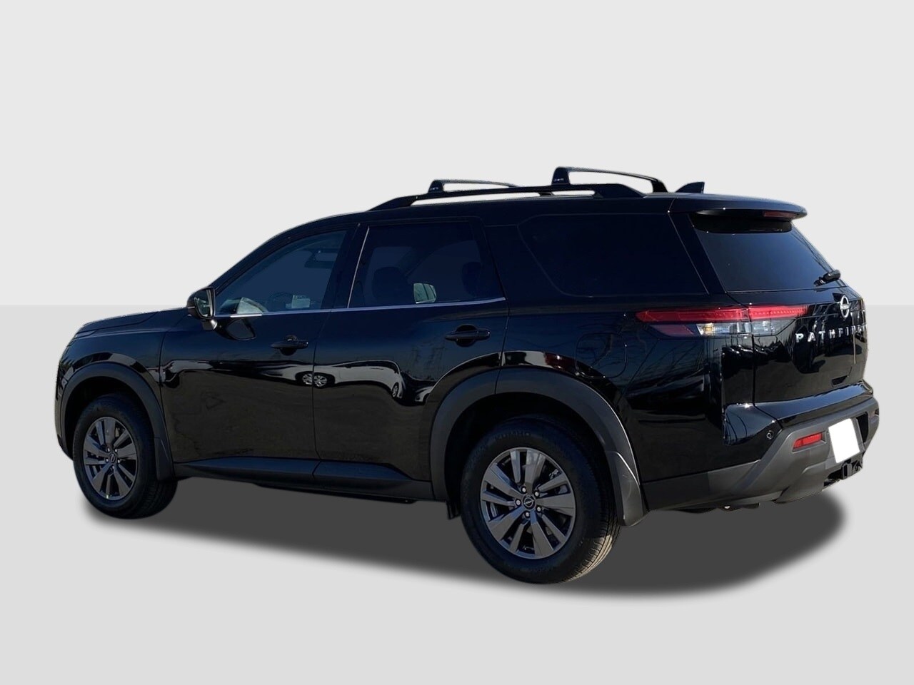 2025 Nissan Pathfinder SV photo 2