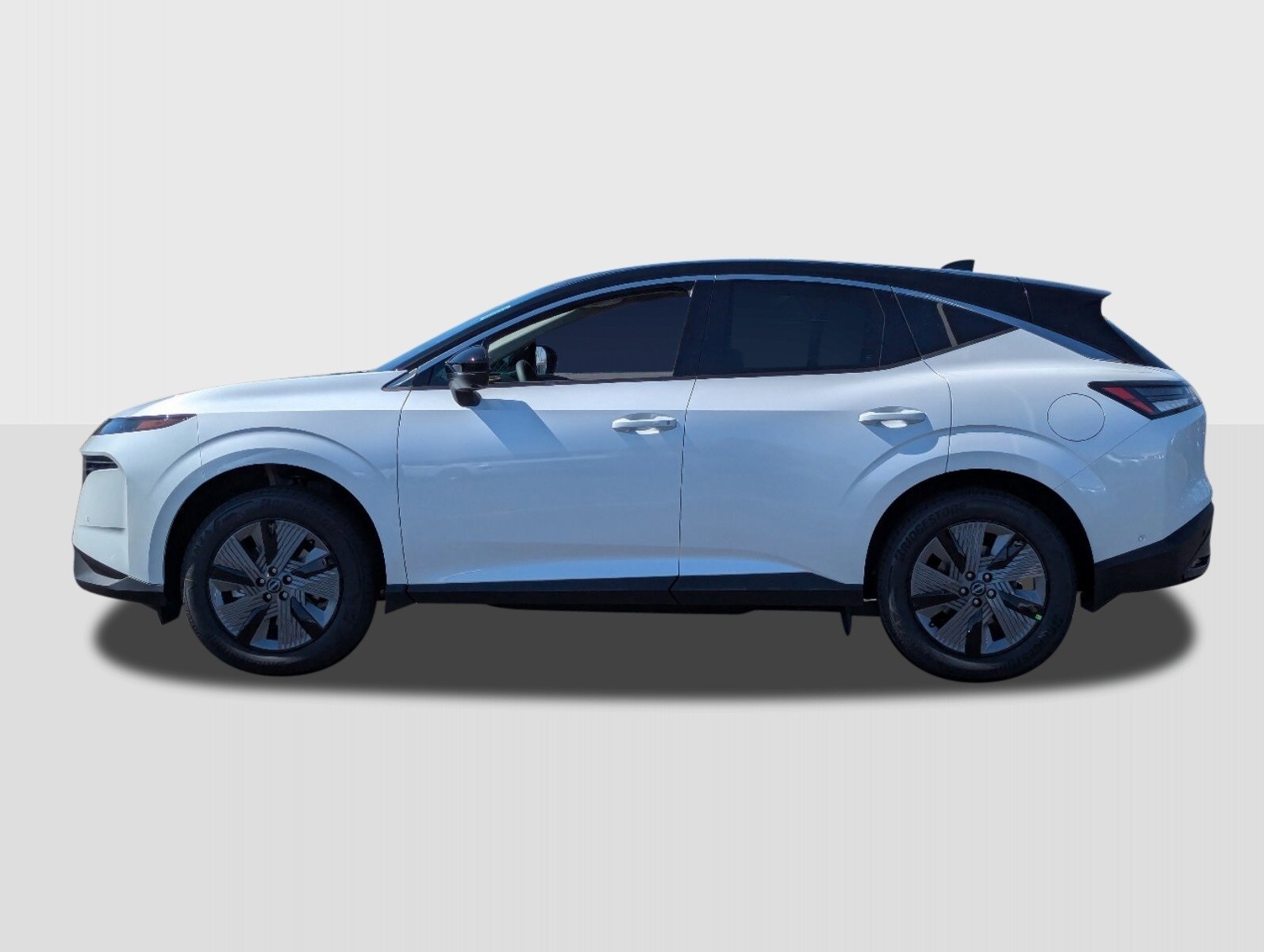 2025 Nissan Murano SL photo 2