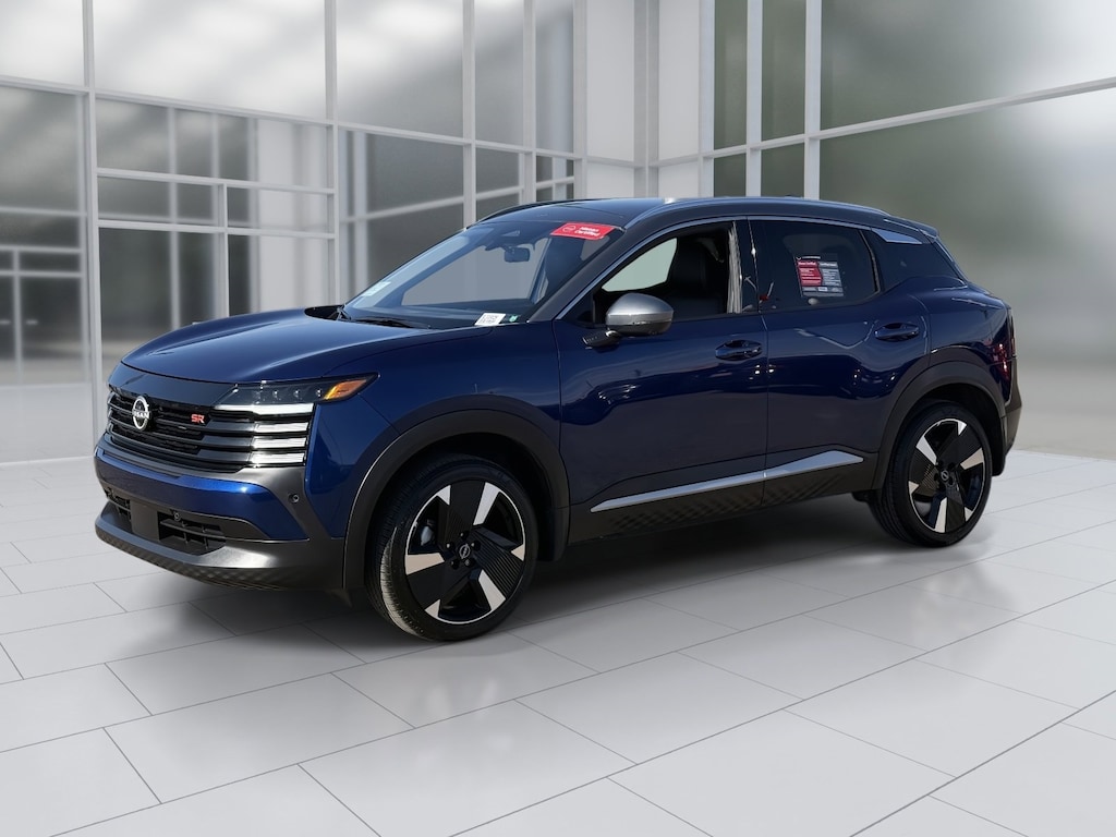New 2025 Nissan Kicks SR SUV