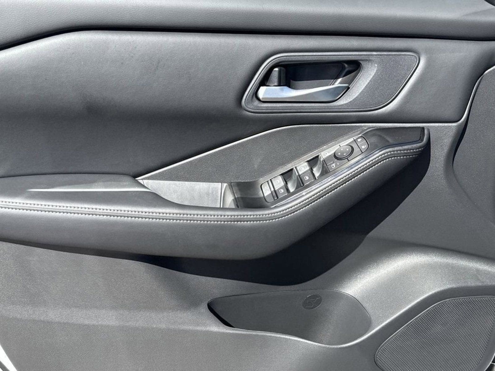 2026 Nissan Rogue SV - Photo 20