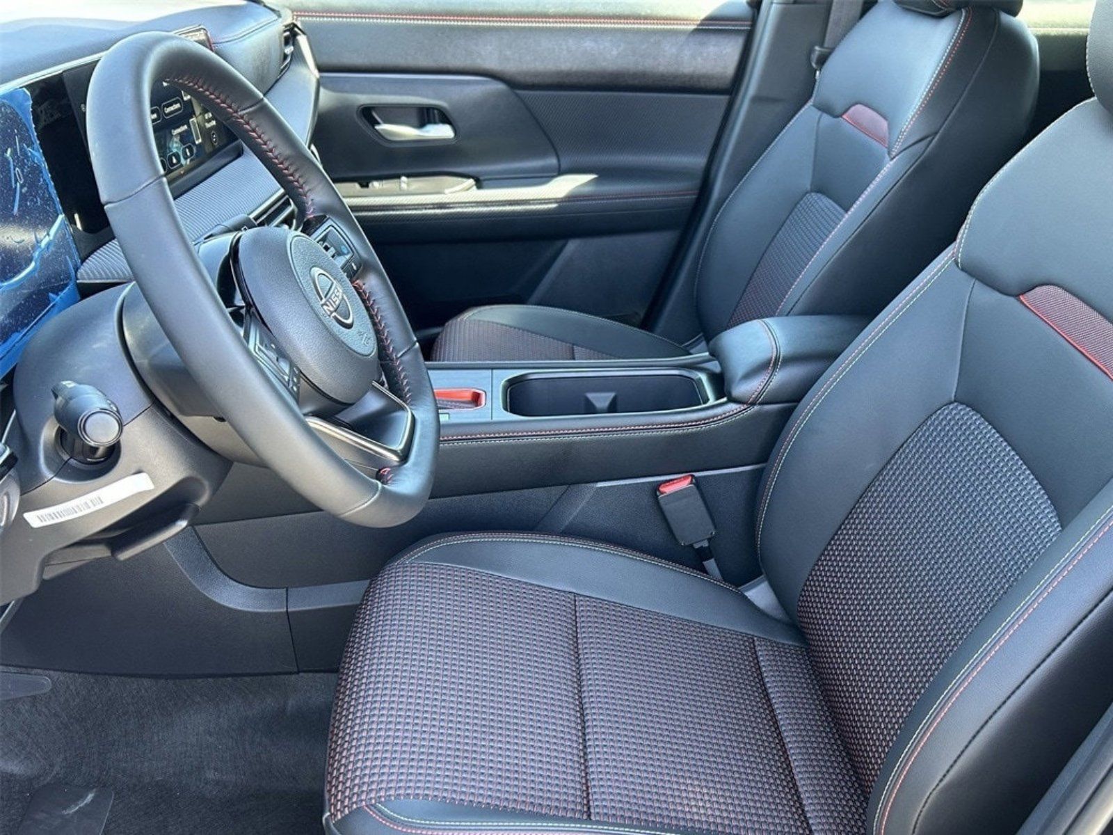 2025 Nissan Kicks SR - Photo 21