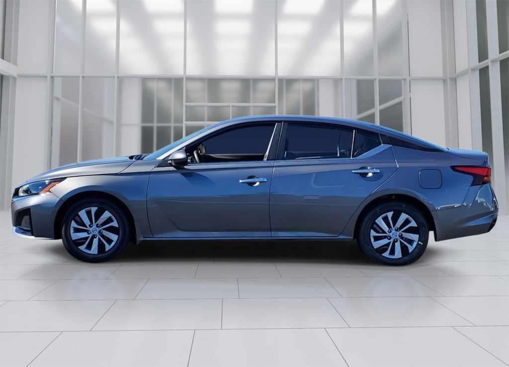 New 2025 Nissan Altima S Sedan