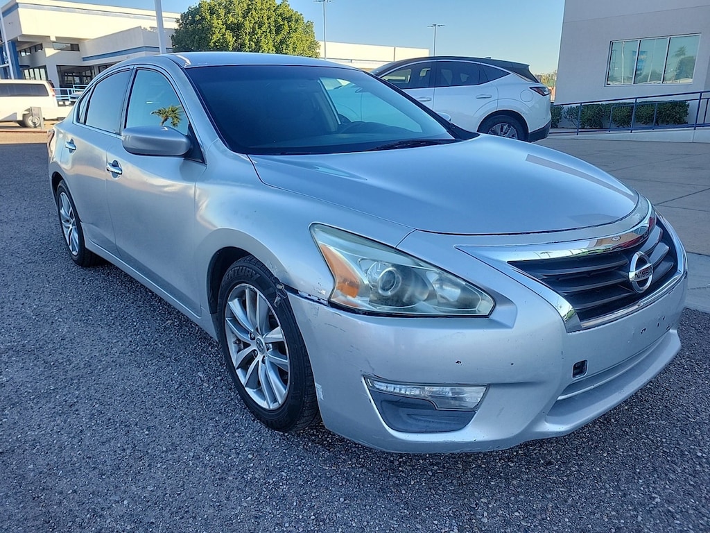 Used 2013 Nissan Altima 2.5 S Sedan