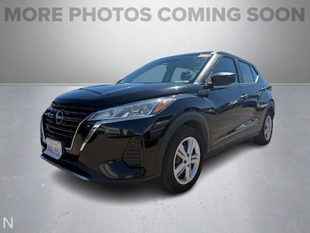 2022 Nissan Kicks S SUV