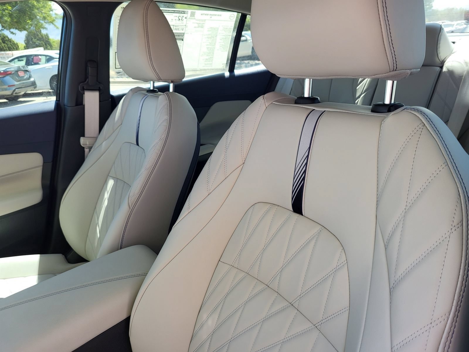 2026 Nissan Sentra SL - Photo 18