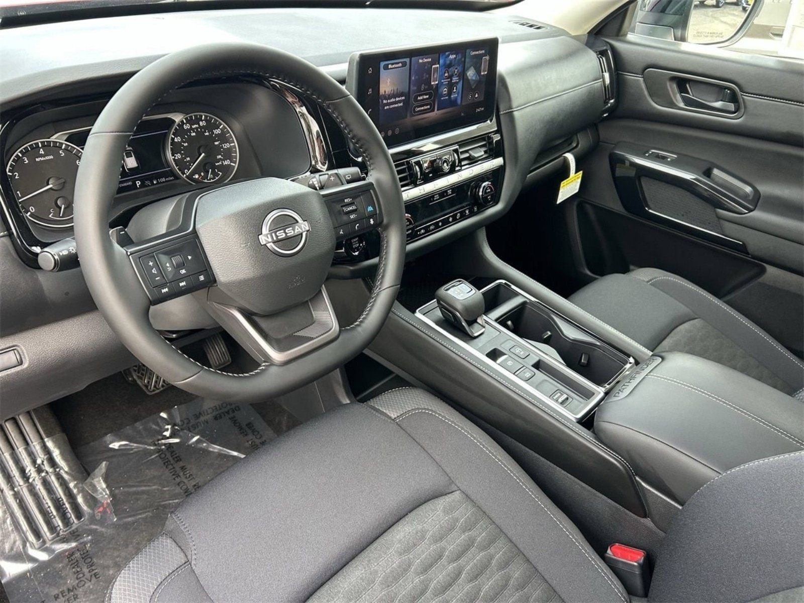 2026 Nissan Pathfinder SV - Photo 34