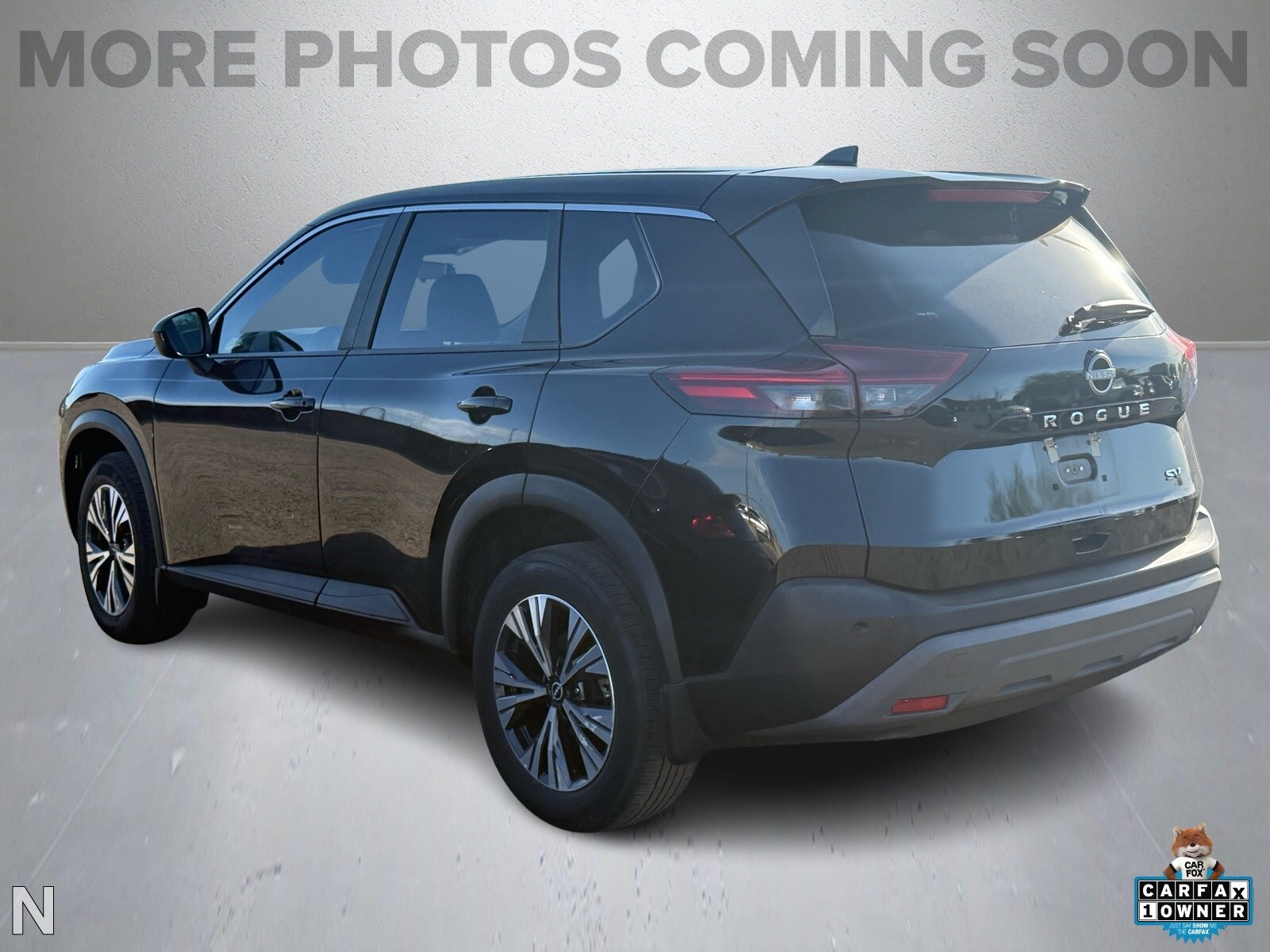 2023 Nissan Rogue SV photo 2