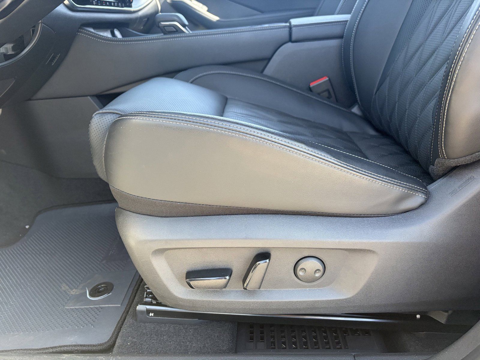 2026 Nissan Rogue Platinum - Photo 22