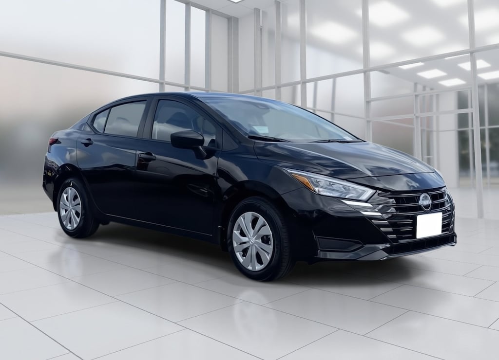 New 2025 Nissan Versa 1.6 S Sedan