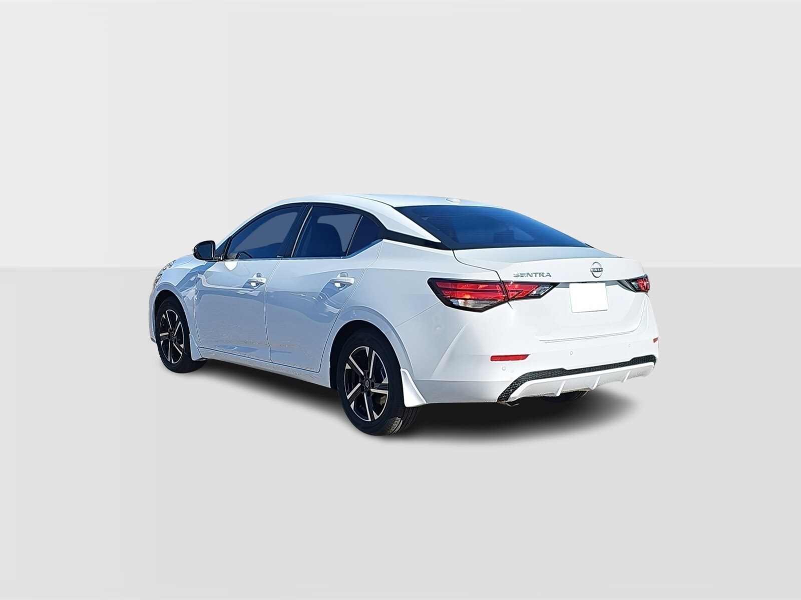 2025 Nissan Sentra SV photo 3