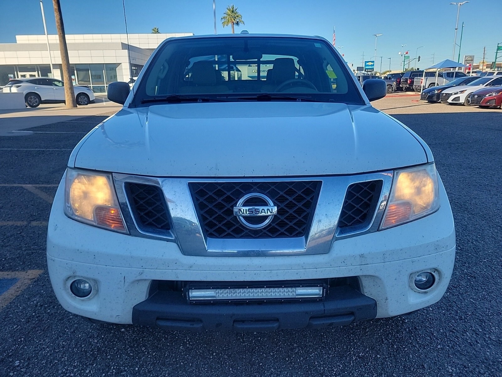 2017 Nissan Frontier SV photo 2