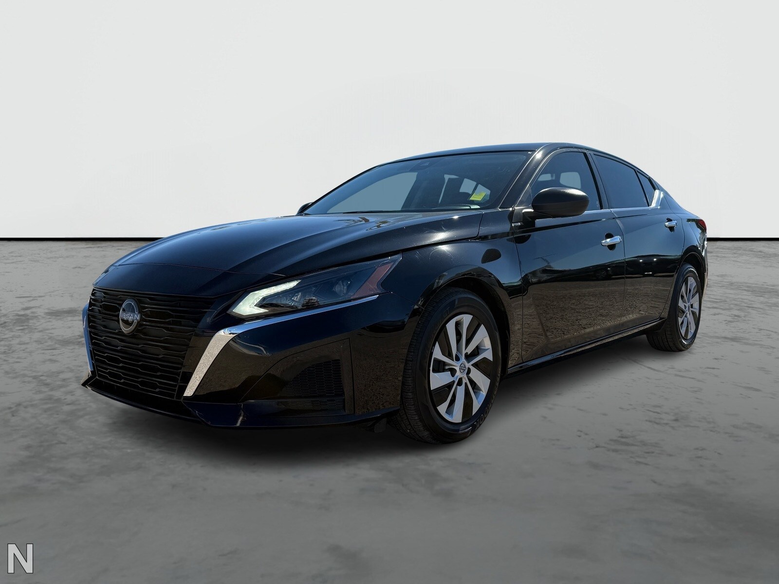 2025 Nissan Altima 2.5 S photo 2