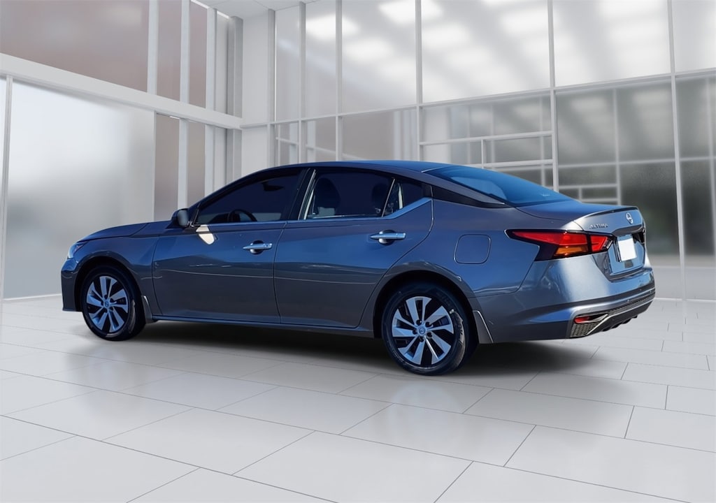 New 2025 Nissan Altima S Sedan