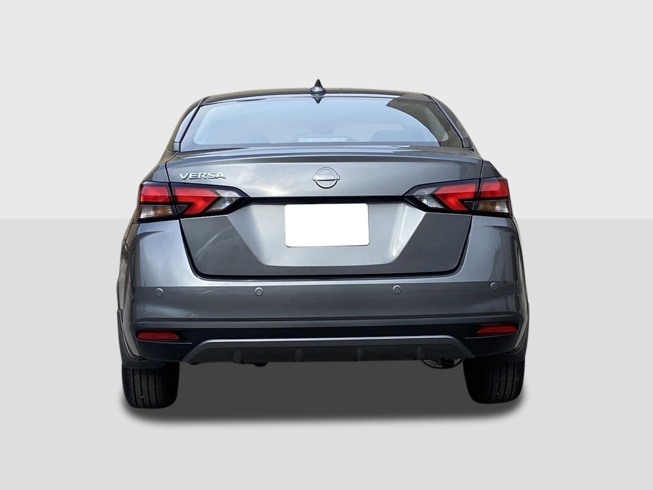 2025 Nissan Versa 1.6 SV photo 3