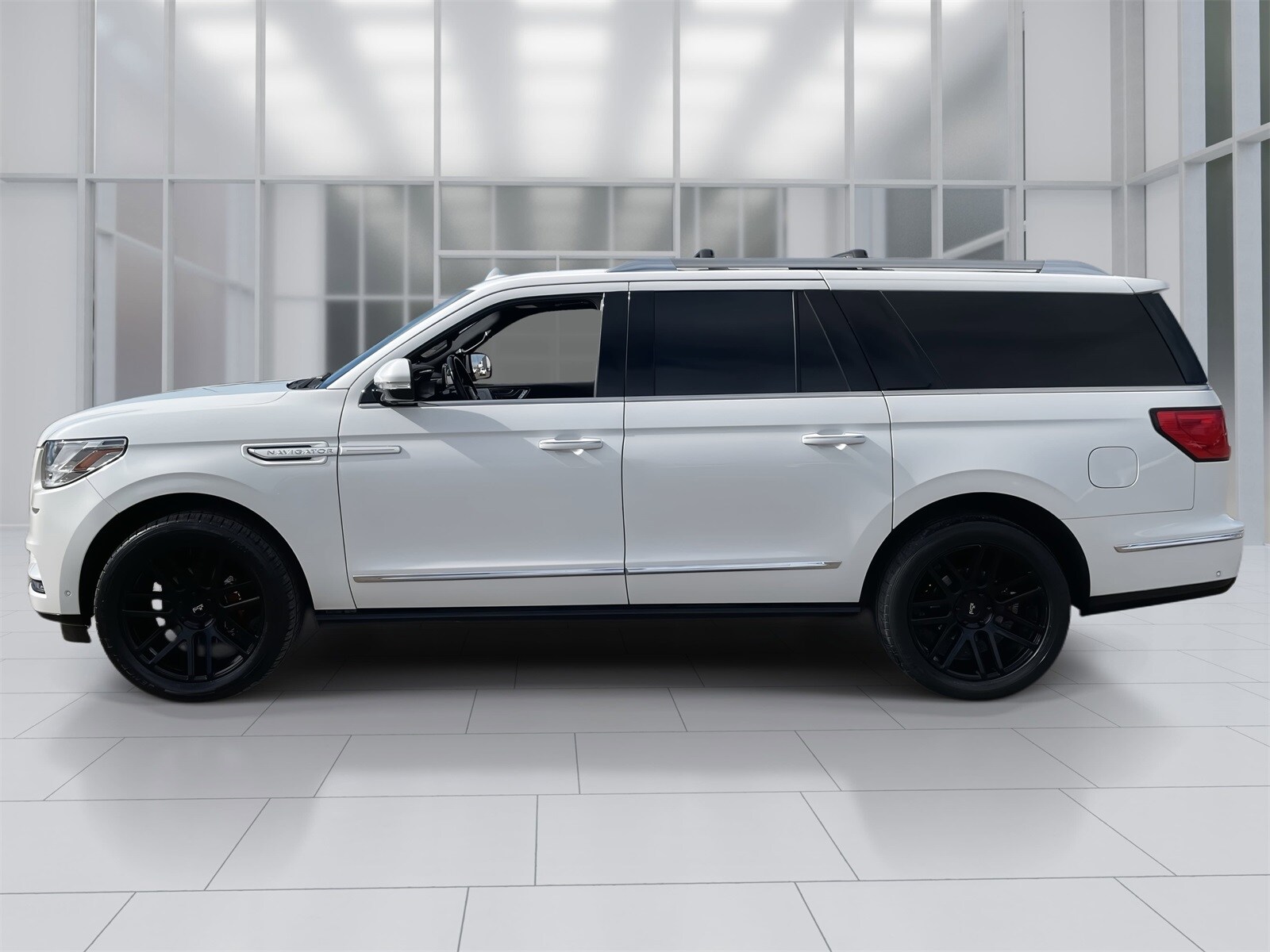 2021 Lincoln Navigator L Reserve photo 3