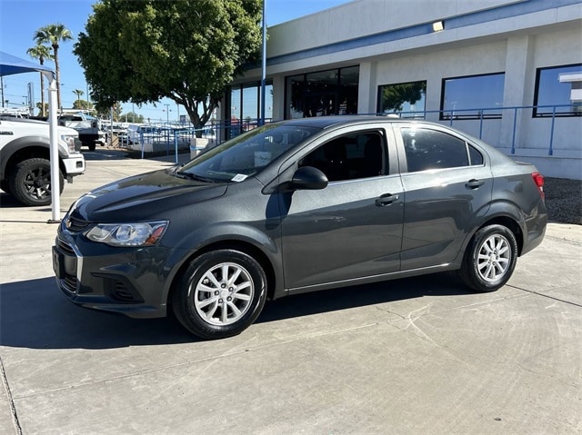 Used 2020 Chevrolet Sonic LT with VIN 1G1JD5SB2L4141002 for sale in Phoenix, AZ