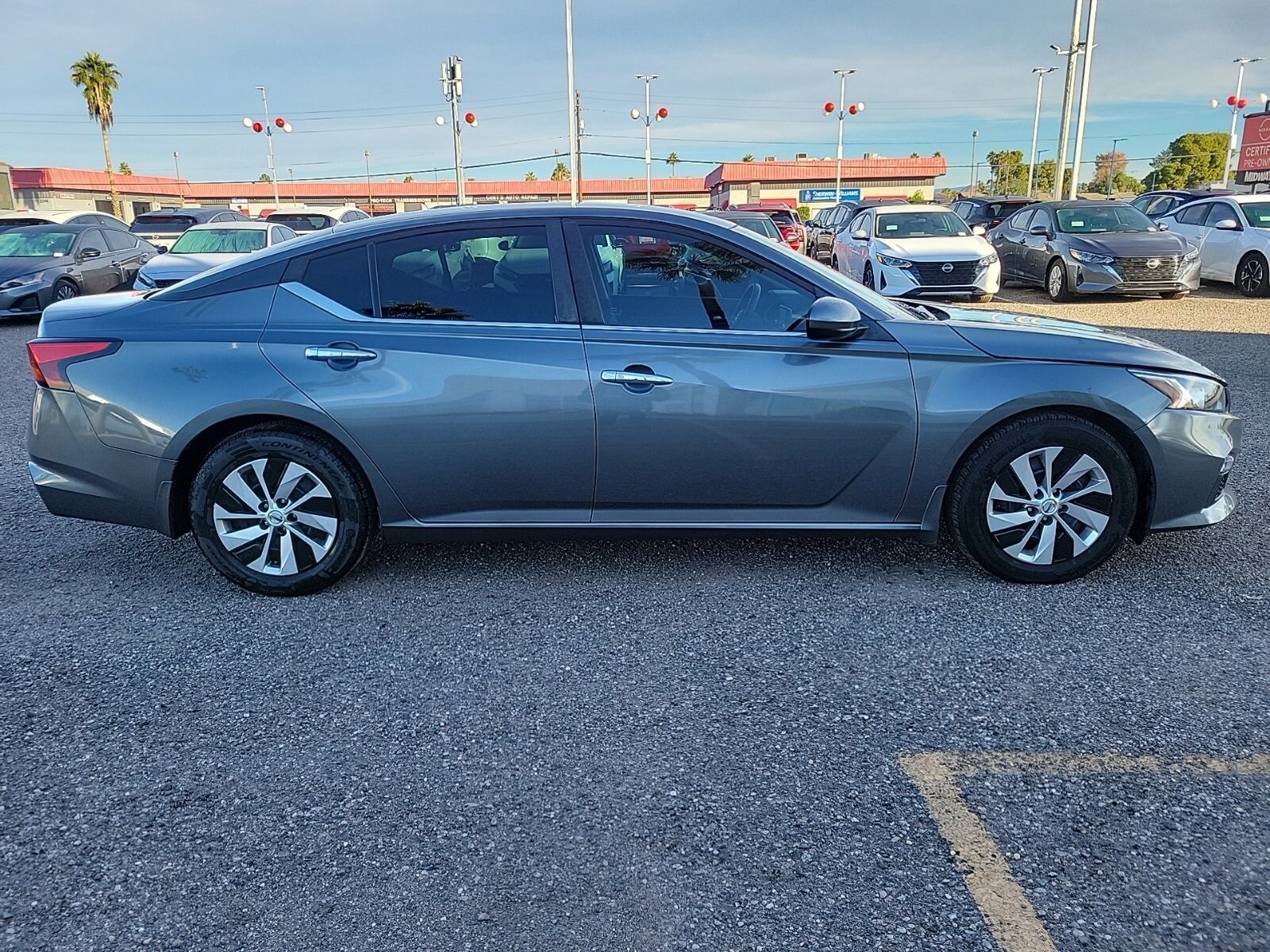 2021 Nissan Altima 2.5 S photo 4