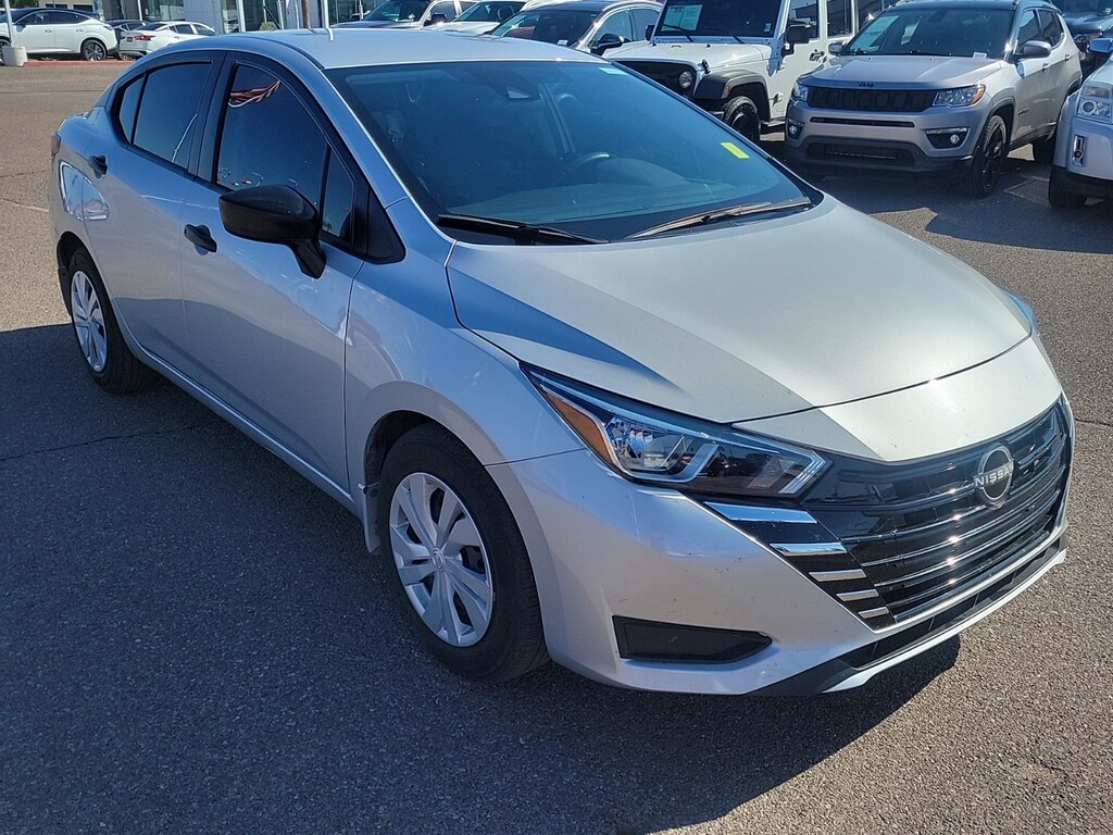 Used 2024 Nissan Versa 1.6 S Sedan