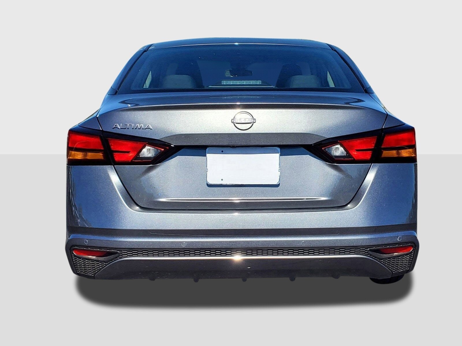 2025 Nissan Altima S photo 4