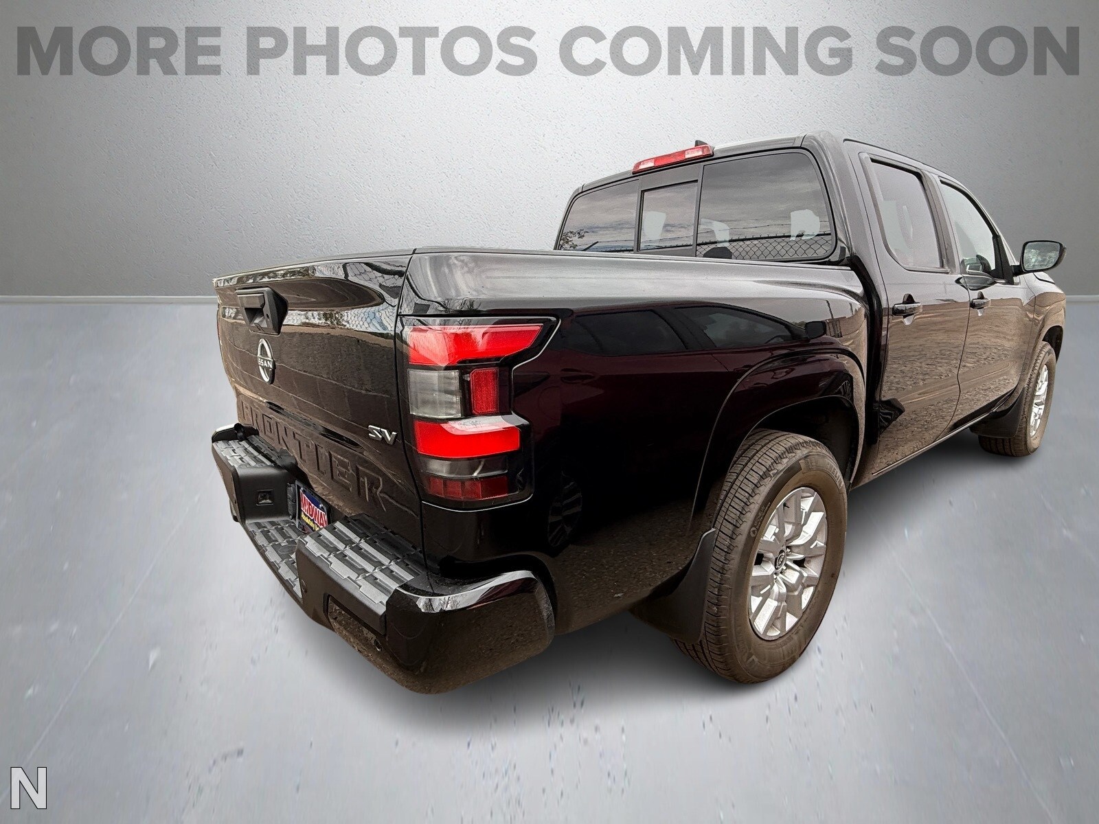 2022 Nissan Frontier SV photo 3