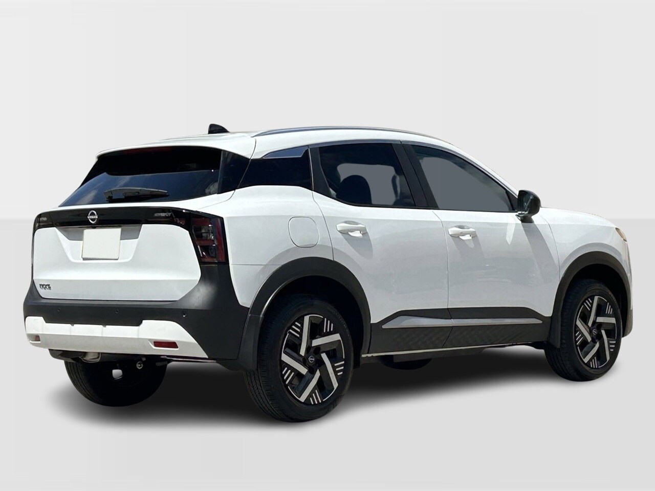 2026 Nissan Kicks SV photo 4