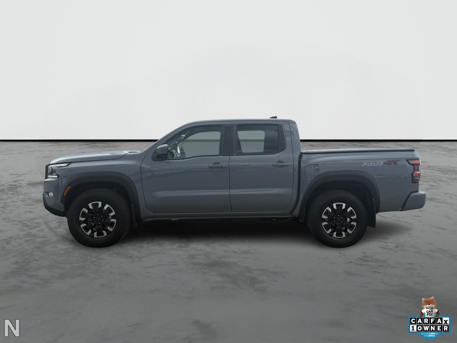 2024 Nissan Frontier PRO-4X photo 2