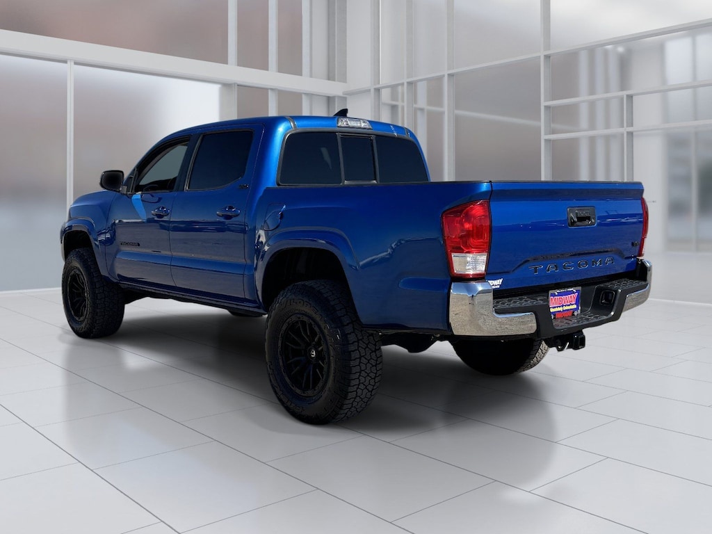 Used 2016 Toyota Tacoma SR5 Truck