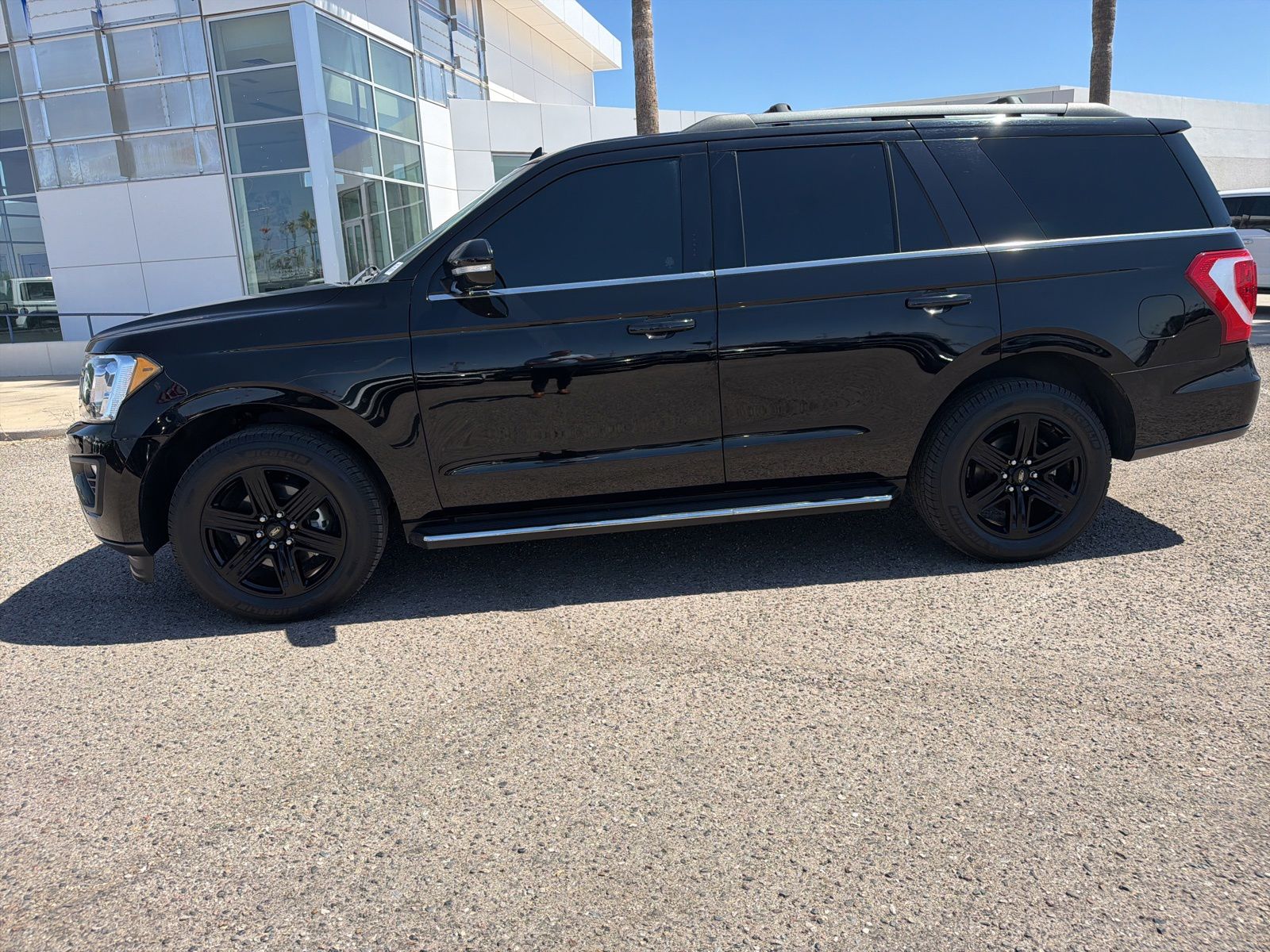 2020 Ford Expedition XLT's photo