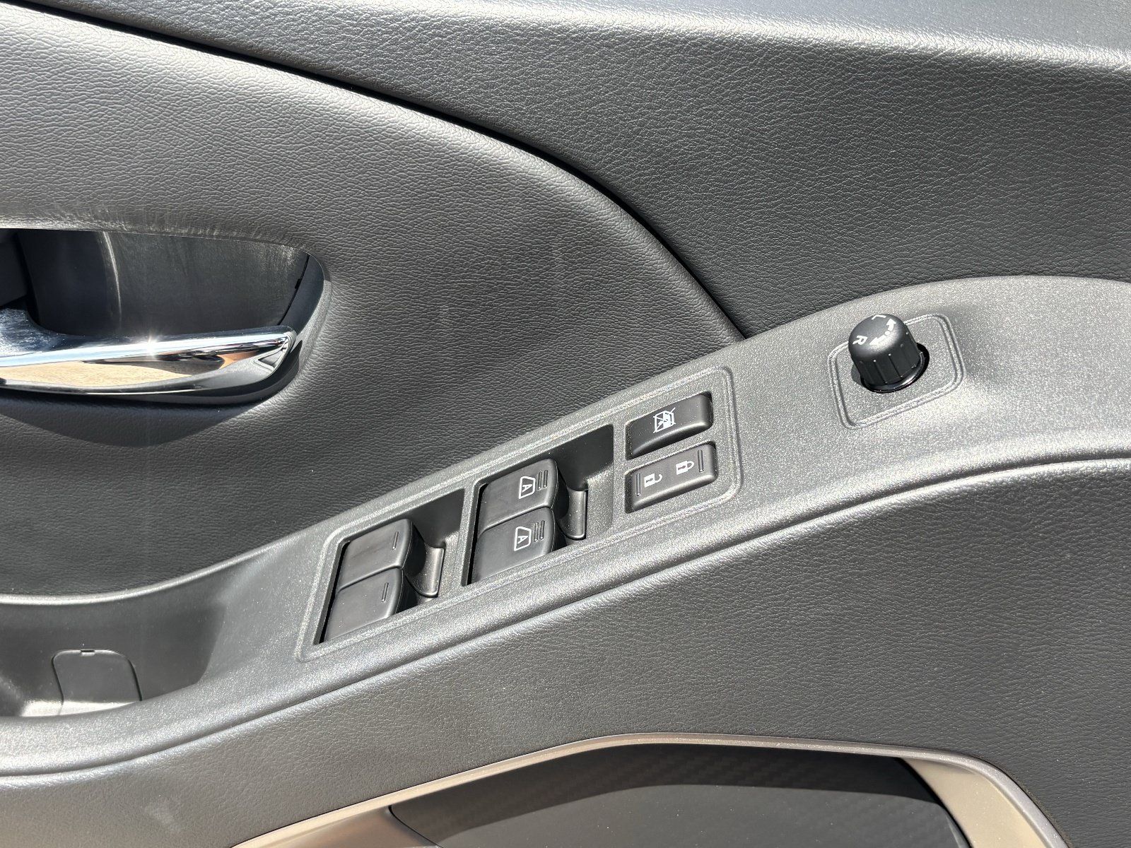 2026 Nissan Frontier SV - Photo 22