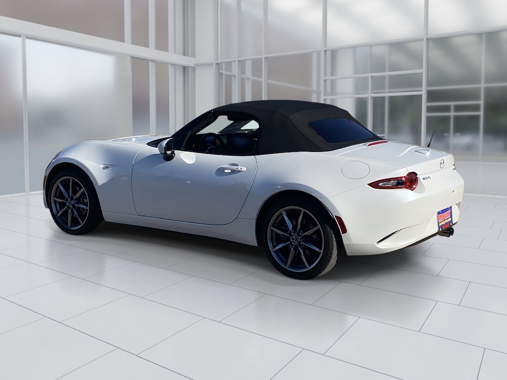 Used 2022 Mazda MX-5 Miata Grand Touring Convertible