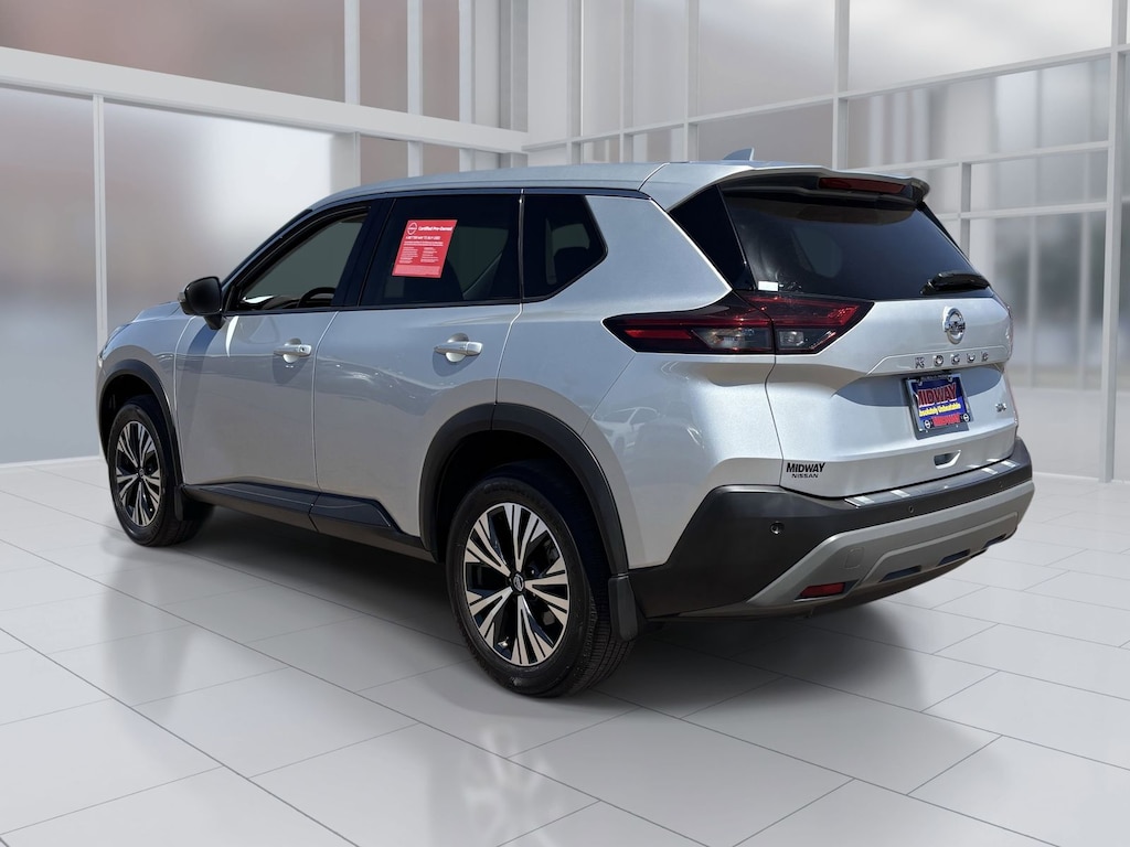 Certified 2021 Nissan