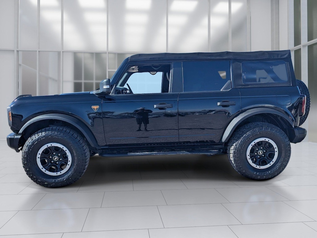 Used 2022 Ford Bronco Badlands SUV