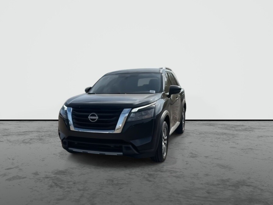 2025 Nissan Pathfinder SL photo 3