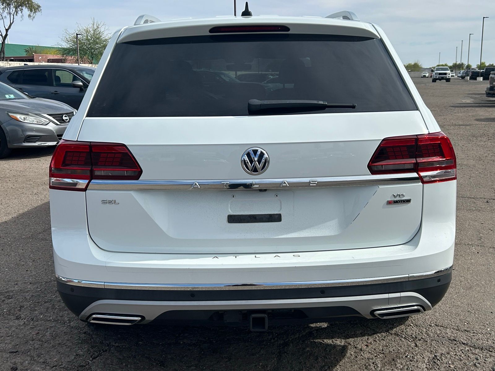 View vehicle photo 5