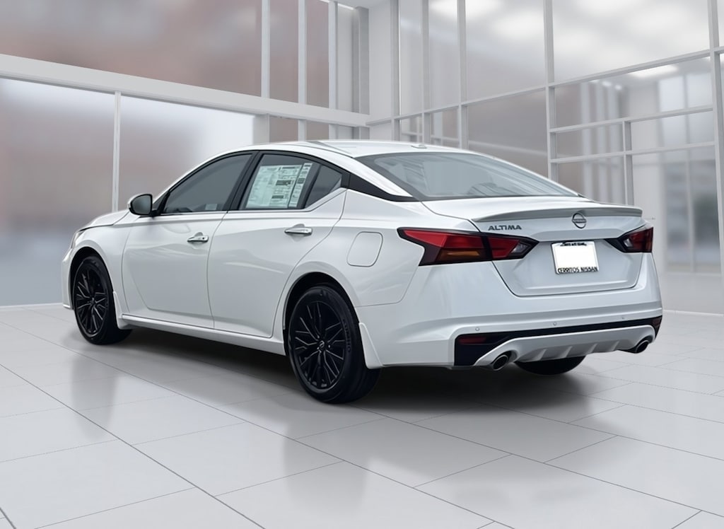 New 2025 Nissan Altima SV Sedan