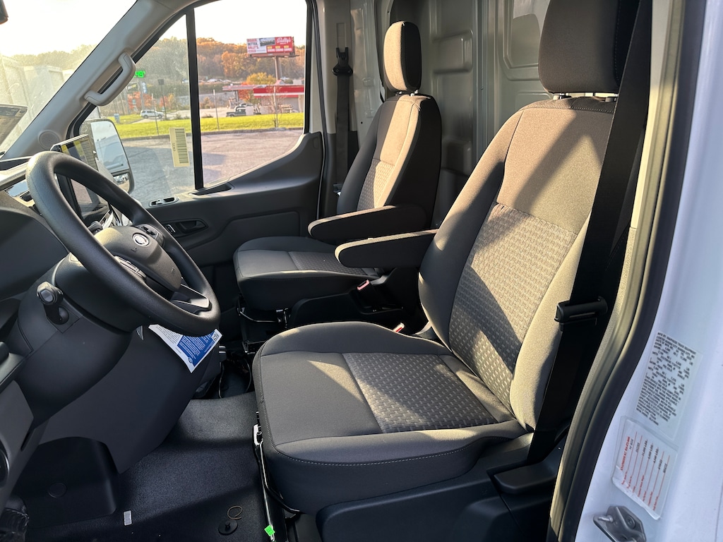 New 2023 Ford Transit-350 AWD Box Truck XL 14ft 14ft Box Truck