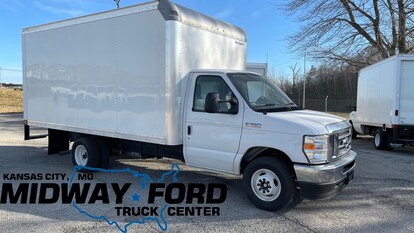 New 2021 Ford E 350 15ft Box Van For Sale At Midway Ford Truck Center Vin 1fdwe3fk3mdc25013