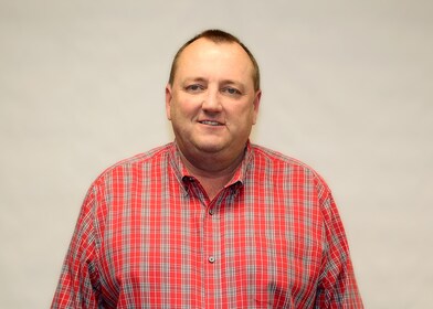 Staff member Bill Davis from ID_8318f05dbe70