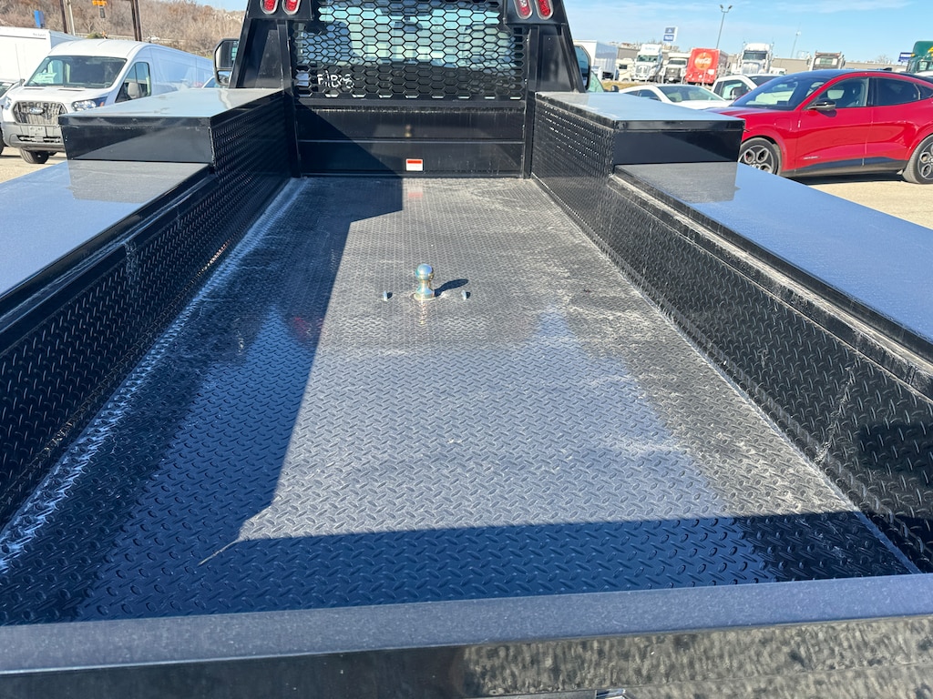 New 2023 Ford F-550 Flatbed Service Body XL Flatbed Combo Service Body