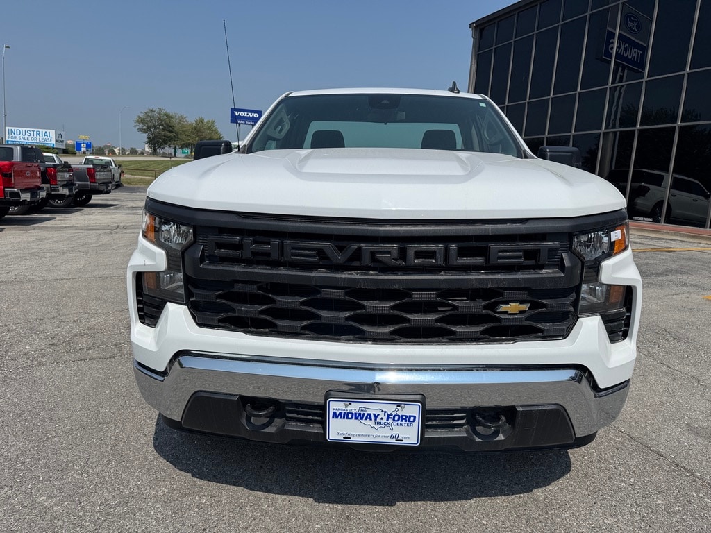 Used 2024 Chevrolet Silverado 1500 Work Truck with VIN 3GCNAAED8RG391993 for sale in Kansas City