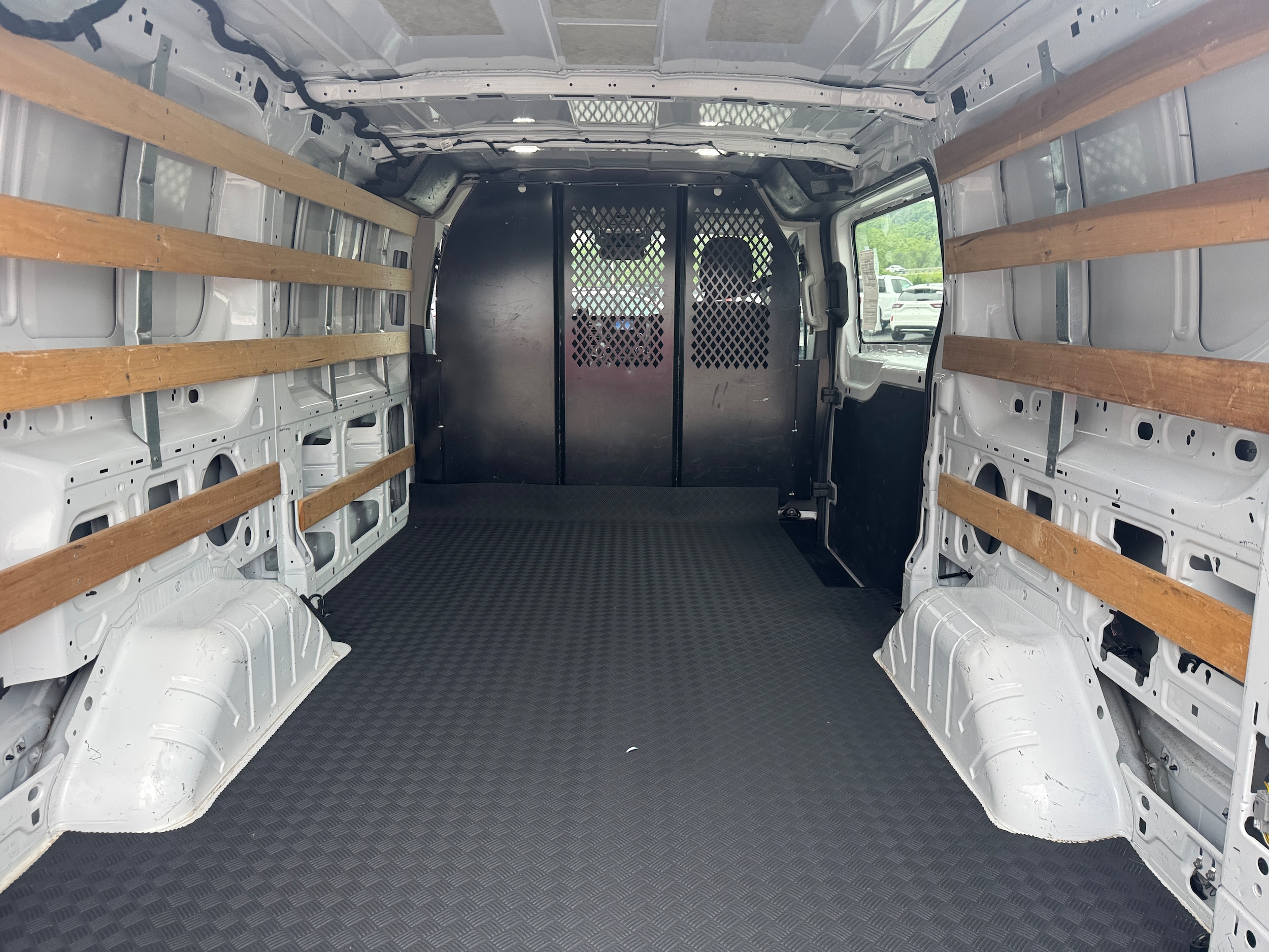 Used 2023 Ford Transit Van Base with VIN 1FTBR1Y83PKA51487 for sale in Kansas City