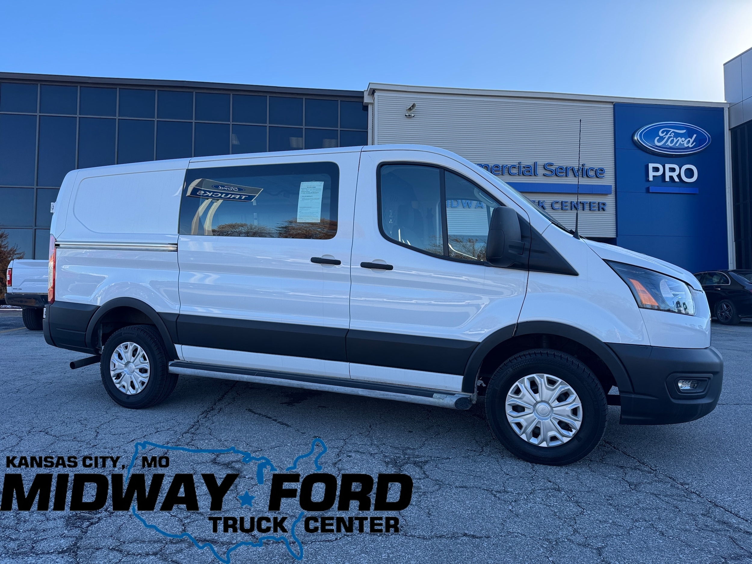2023 Ford Transit Van Base's photo