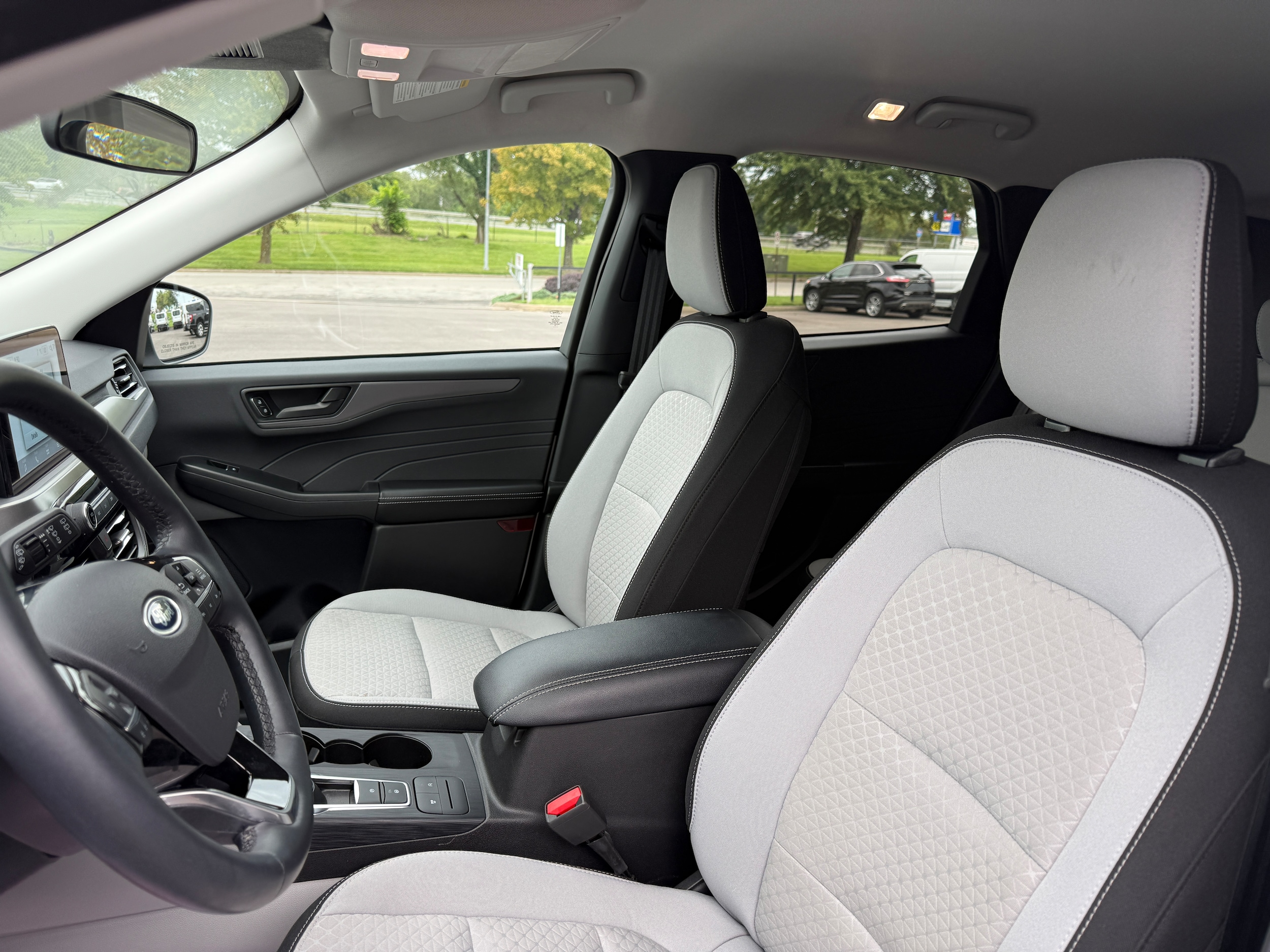 Used 2024 Ford Escape Active with VIN 1FMCU0GN5RUB04648 for sale in Kansas City