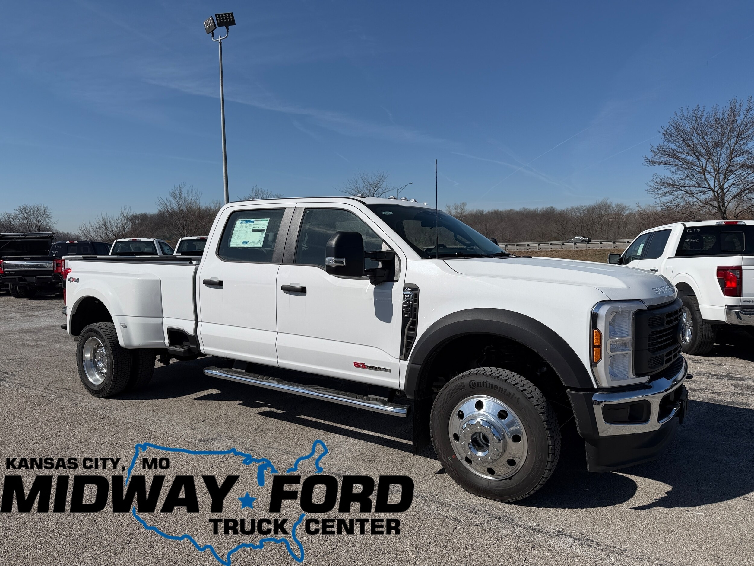 2026 Ford F-450 XL 4x4 Crew Cab 8' Box DRW's photo