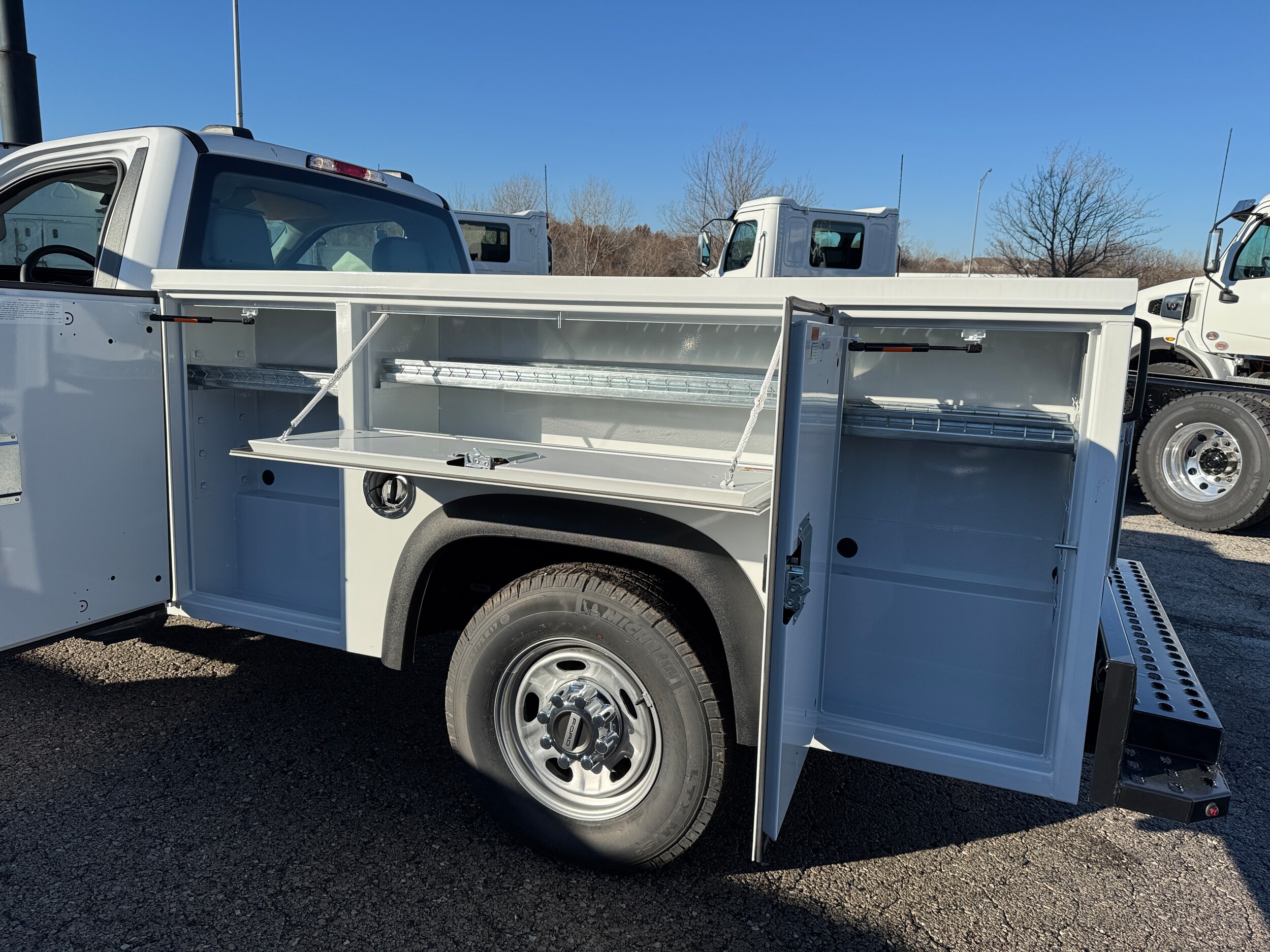 2024 Ford F-250 XL photo 4