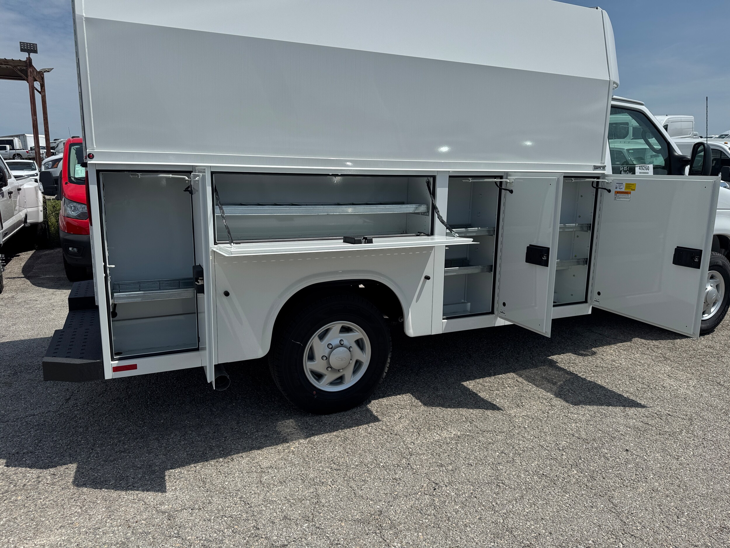 2025 Ford E-350 Base photo 2