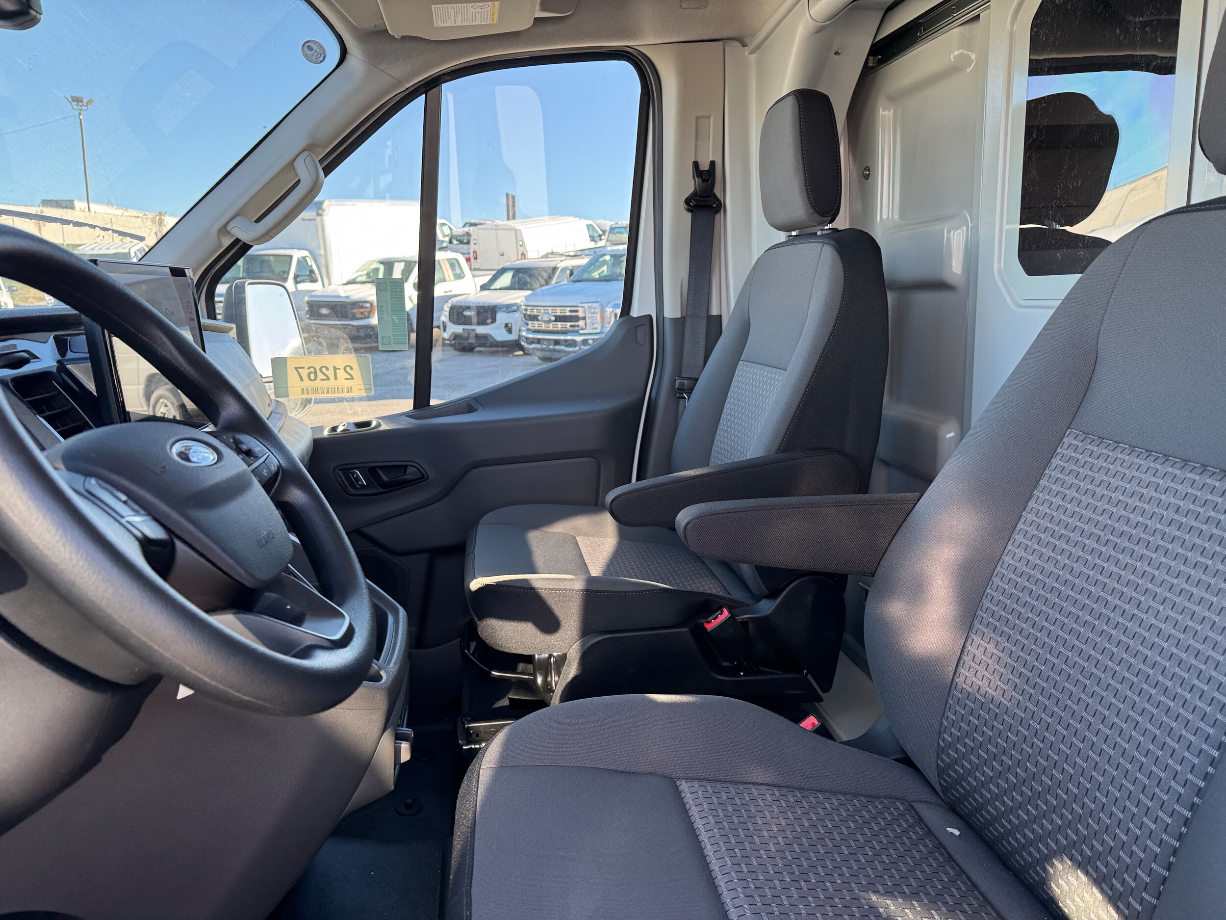 2024 Ford Transit photo 2