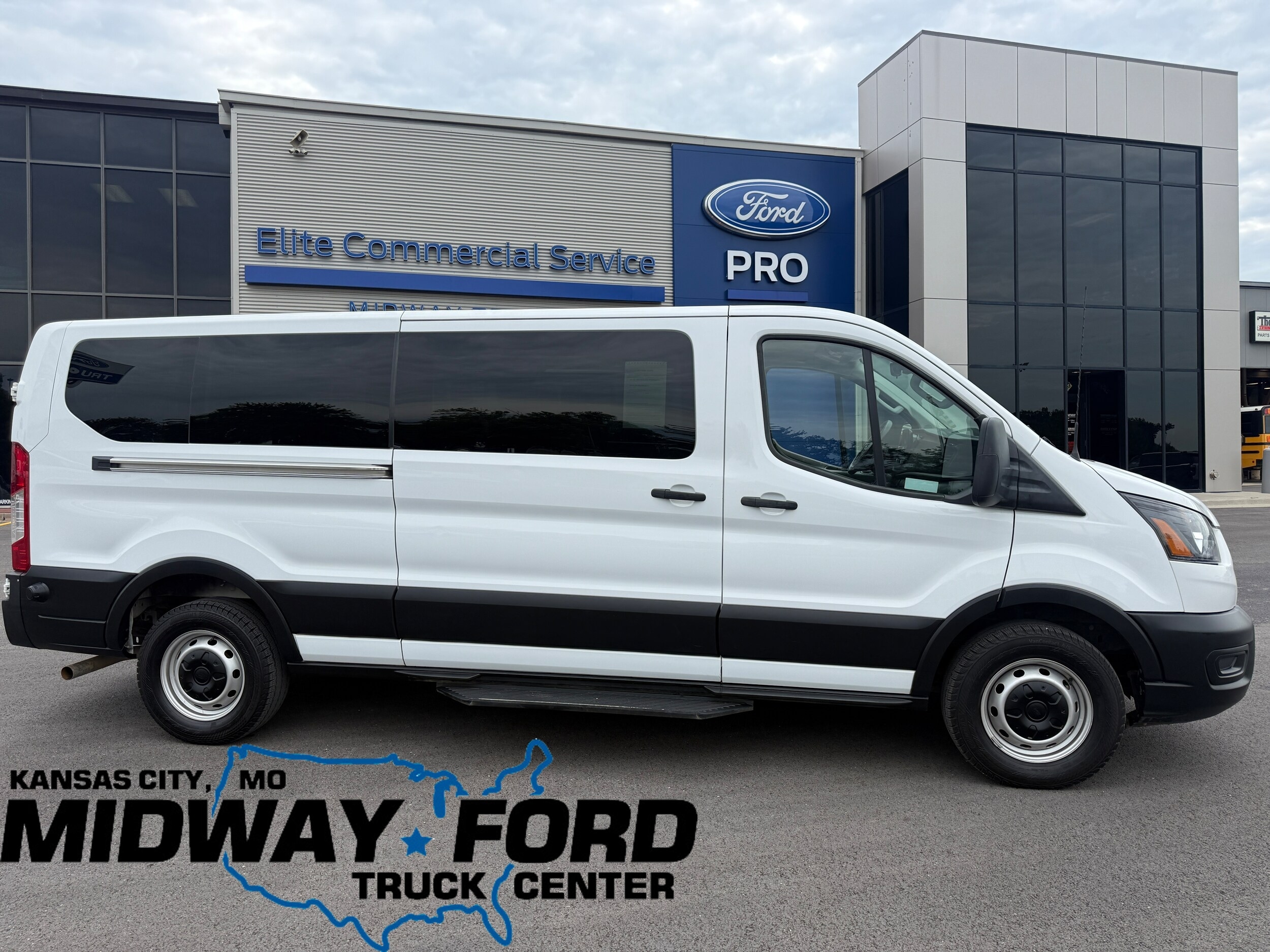 2024 Ford Transit Passenger Wagon