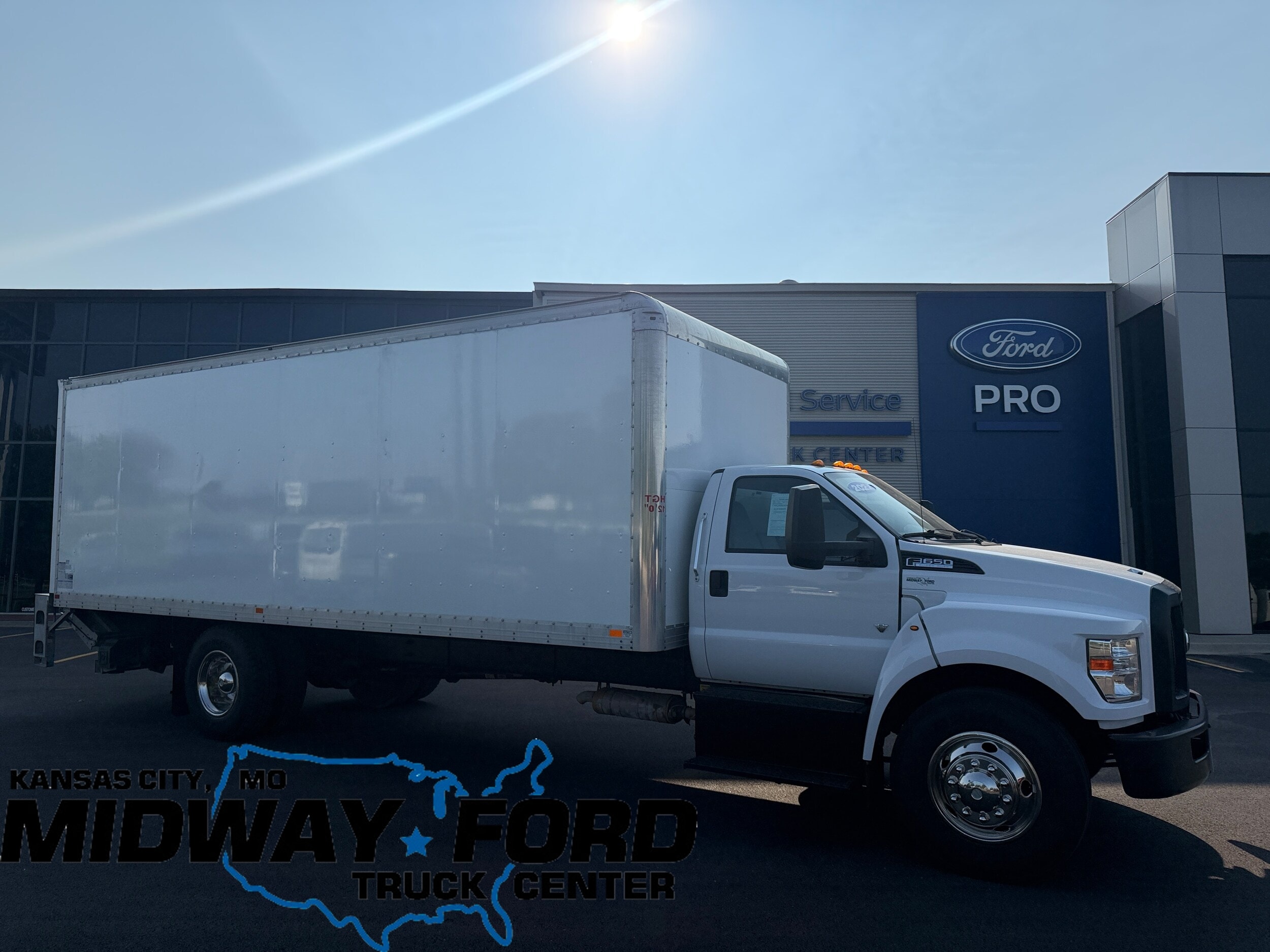 2022 Ford F-650